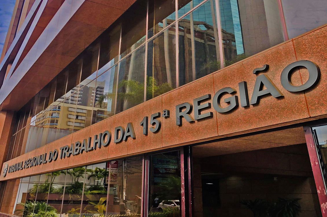 Fachada do Tribunal Regional do Trabalho da 15ª Região, em Campinas
